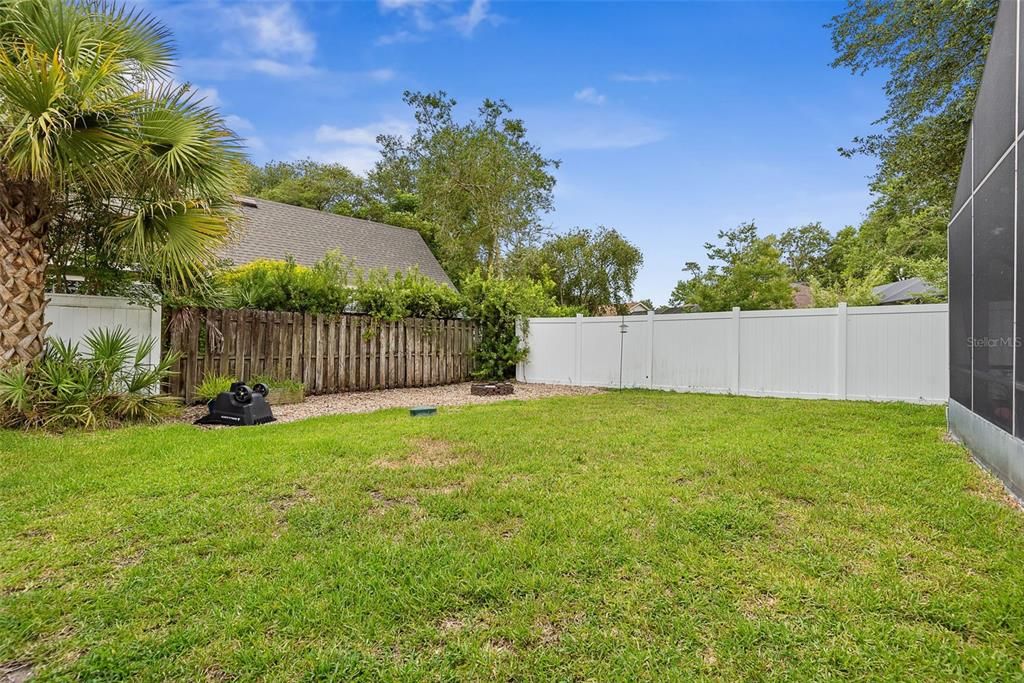 For Sale: $599,900 (4 beds, 2 baths, 2506 Square Feet)
