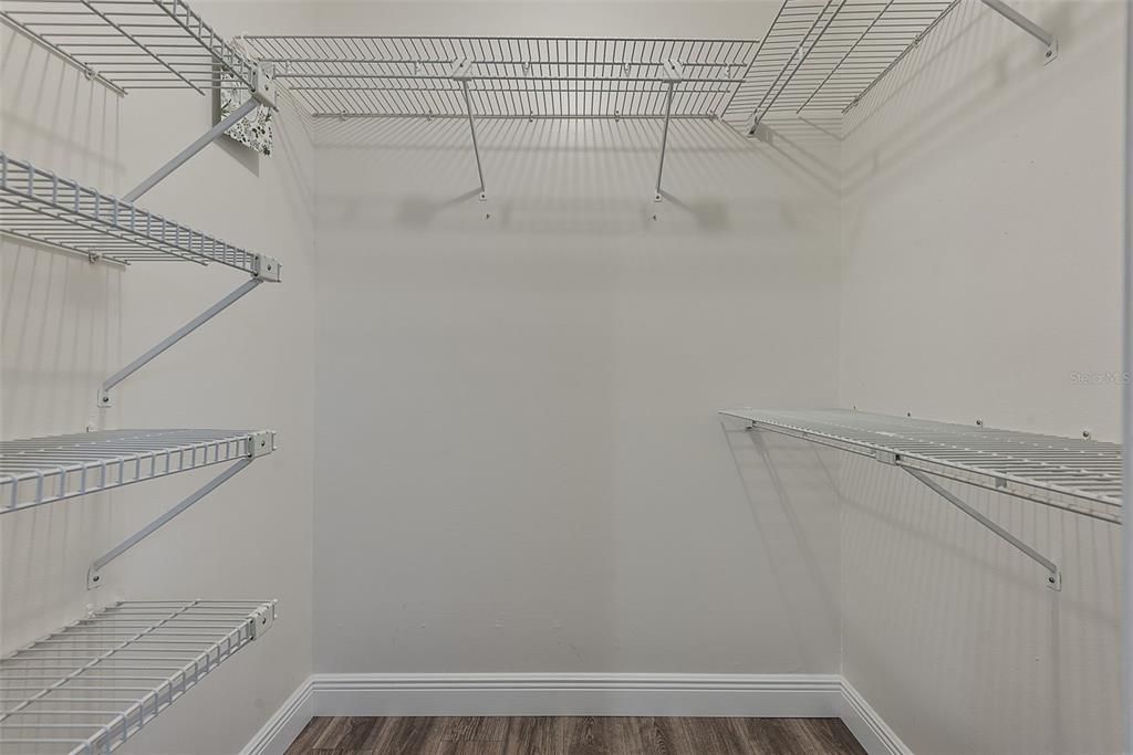 For Sale: $599,900 (4 beds, 2 baths, 2506 Square Feet)