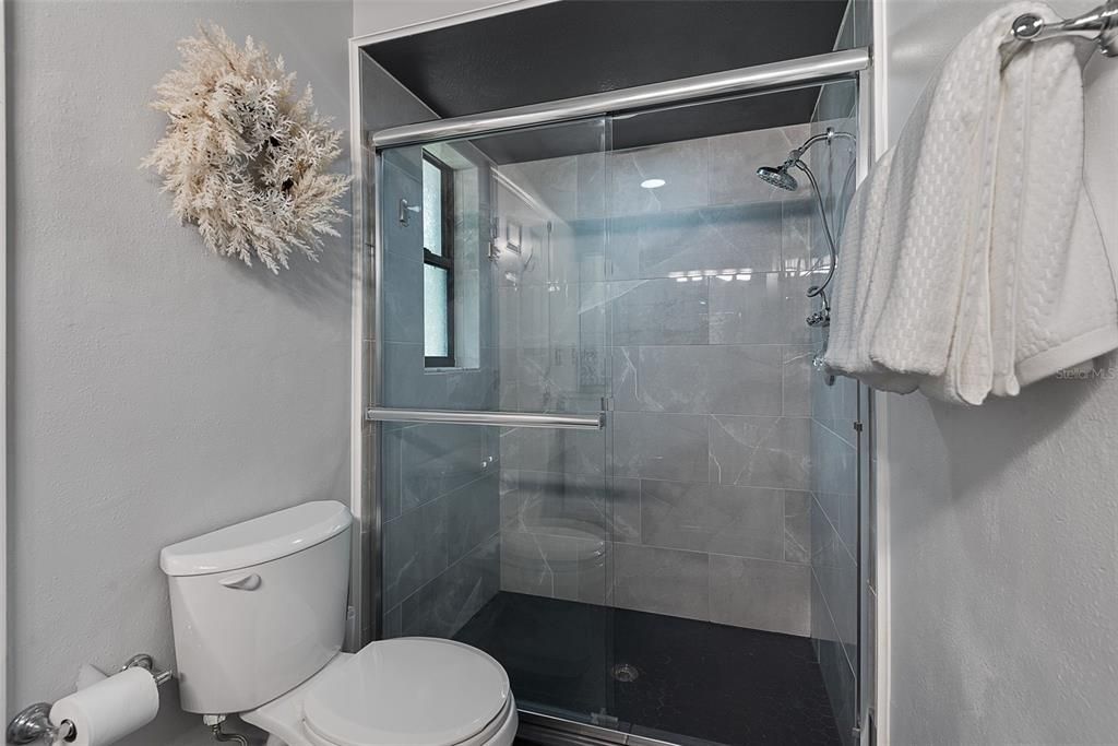 For Sale: $599,900 (4 beds, 2 baths, 2506 Square Feet)