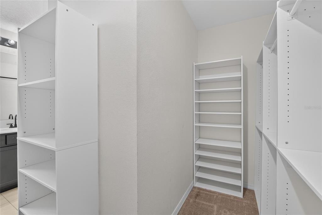 В аренду: $3,000 (5 спален, 2 ванн, 2562 Квадратных фут)
