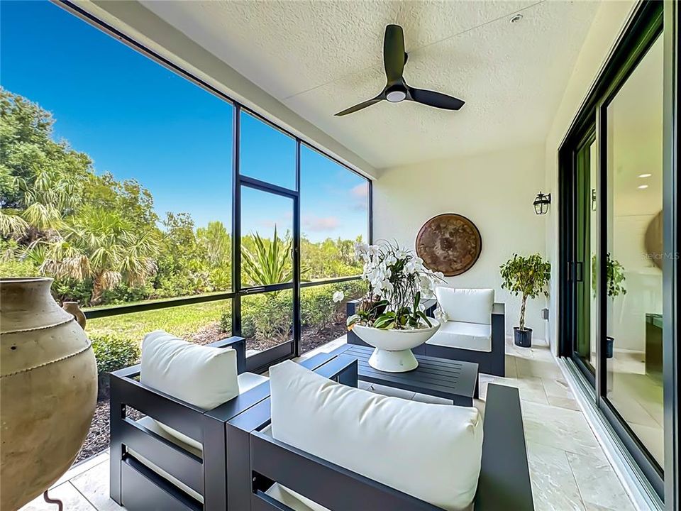 For Sale: $429,500 (2 beds, 2 baths, 1379 Square Feet)