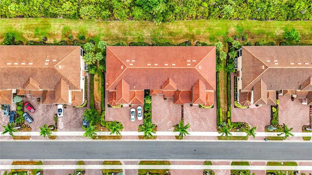 For Sale: $429,500 (2 beds, 2 baths, 1379 Square Feet)