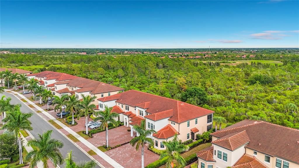 For Sale: $429,500 (2 beds, 2 baths, 1379 Square Feet)