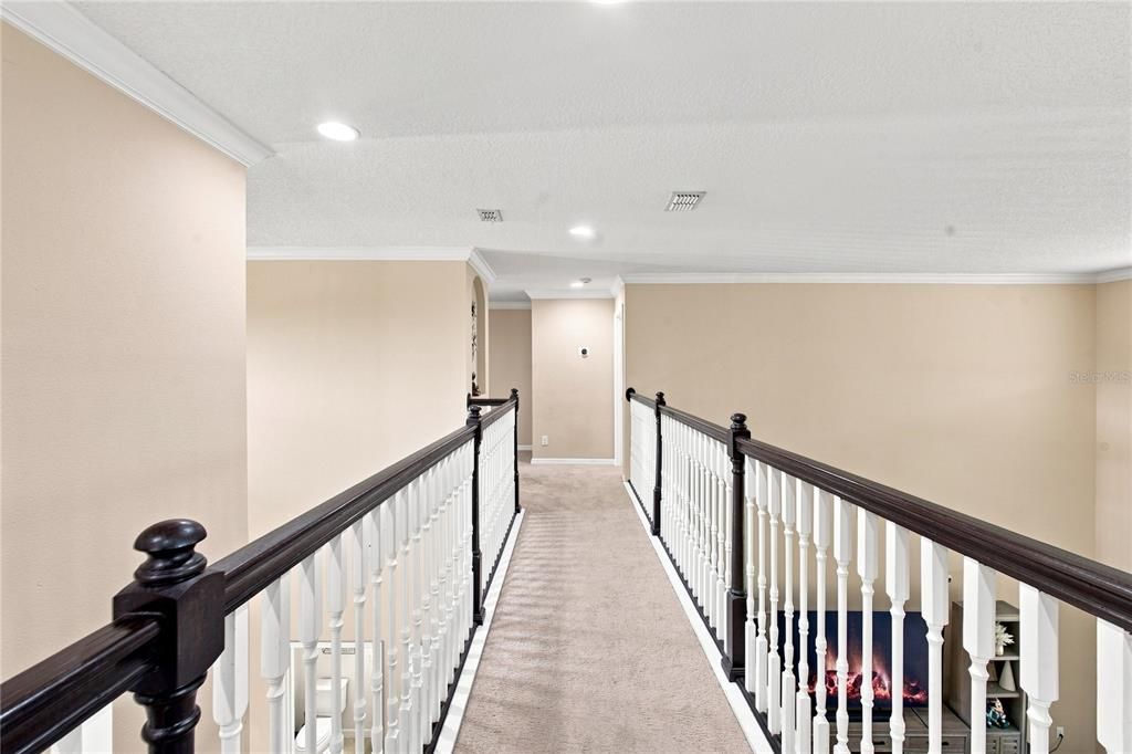 For Sale: $949,999 (6 beds, 3 baths, 4238 Square Feet)