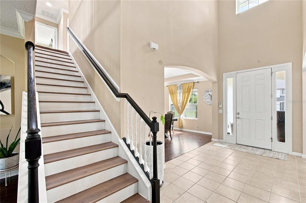 For Sale: $949,999 (6 beds, 3 baths, 4238 Square Feet)