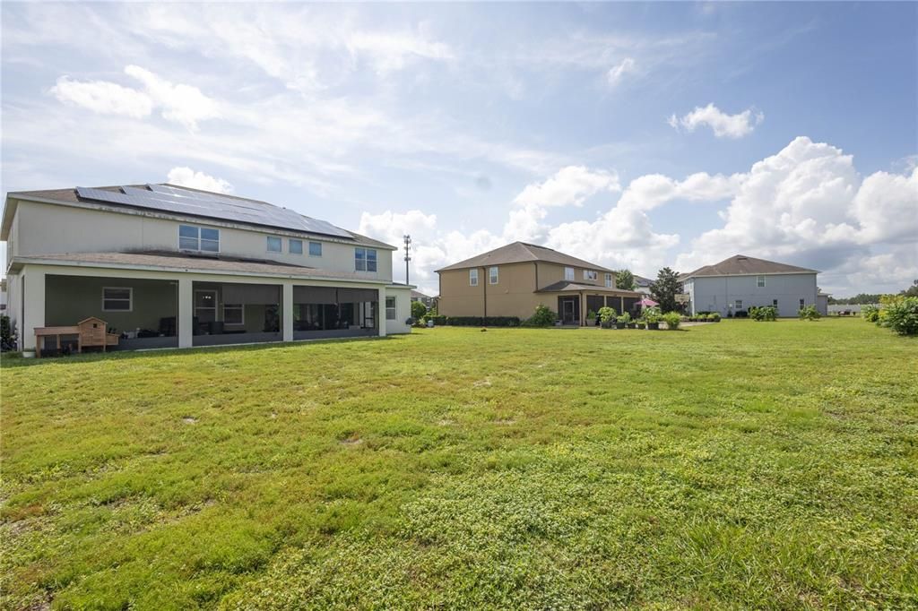 For Sale: $949,999 (6 beds, 3 baths, 4238 Square Feet)