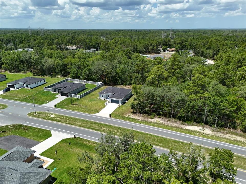 For Sale: $330,000 (4 beds, 2 baths, 1833 Square Feet)