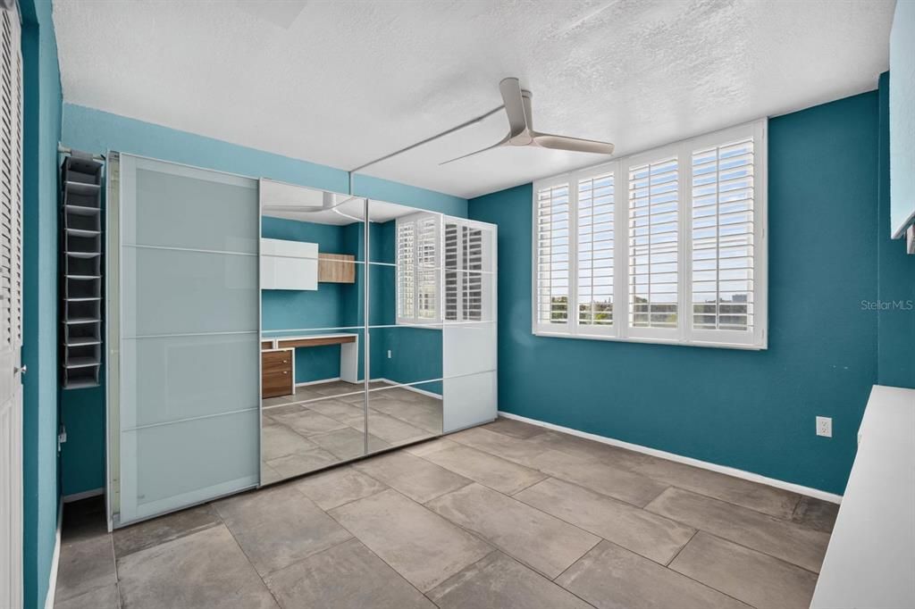 For Sale: $245,999 (2 beds, 2 baths, 1210 Square Feet)