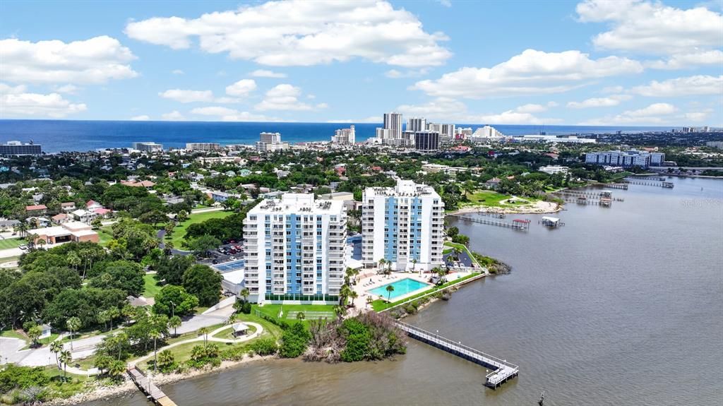 For Sale: $245,999 (2 beds, 2 baths, 1210 Square Feet)