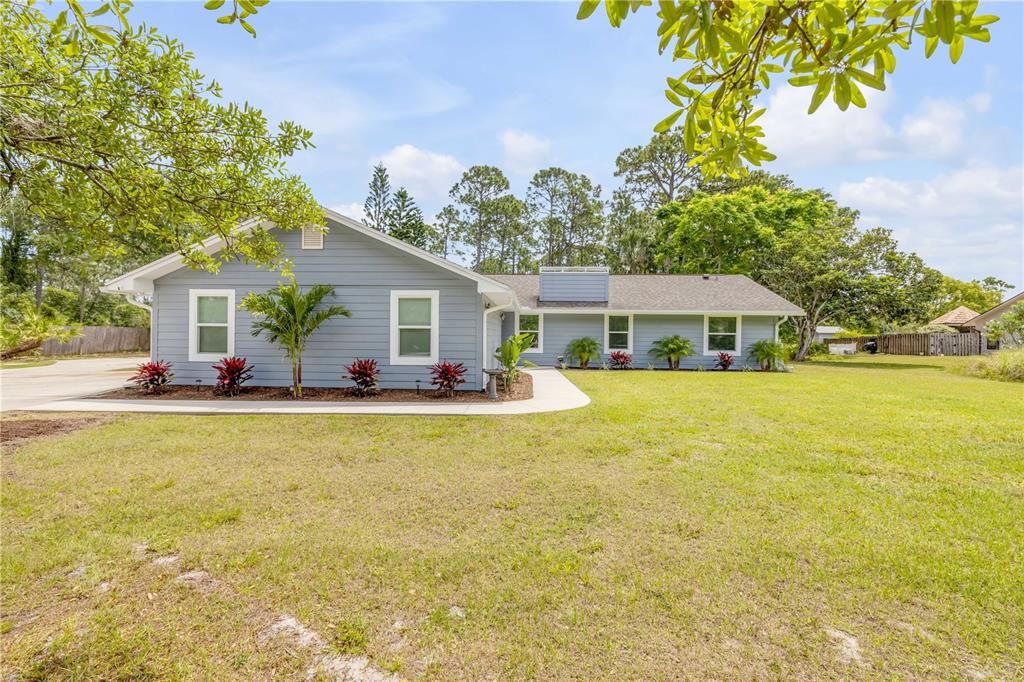 For Sale: $649,000 (4 beds, 2 baths, 2100 Square Feet)