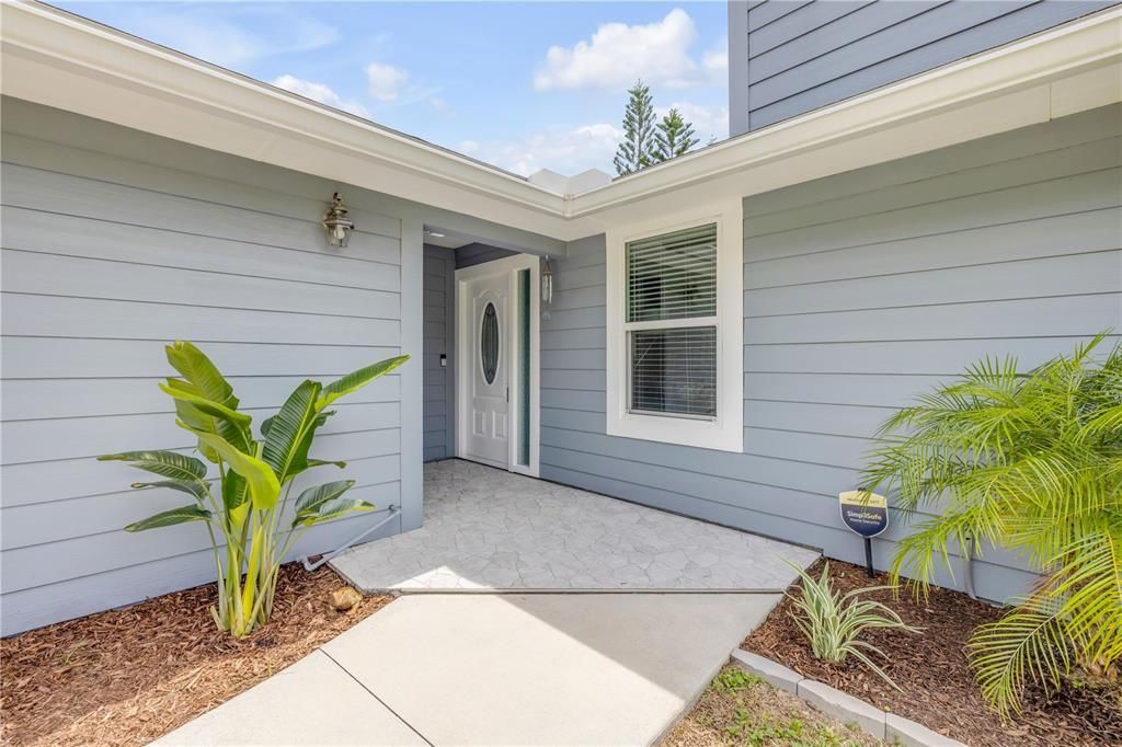 For Sale: $649,000 (4 beds, 2 baths, 2100 Square Feet)