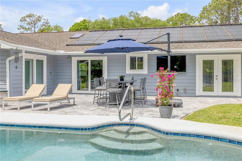 For Sale: $649,000 (4 beds, 2 baths, 2100 Square Feet)