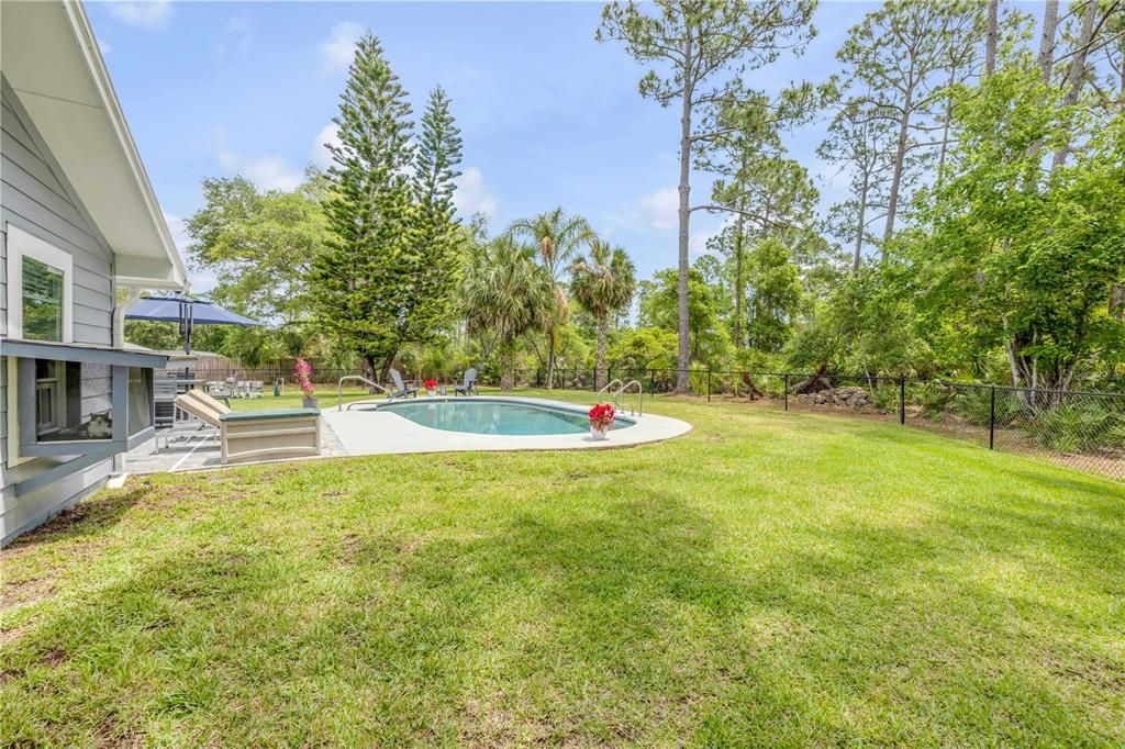 For Sale: $649,000 (4 beds, 2 baths, 2100 Square Feet)