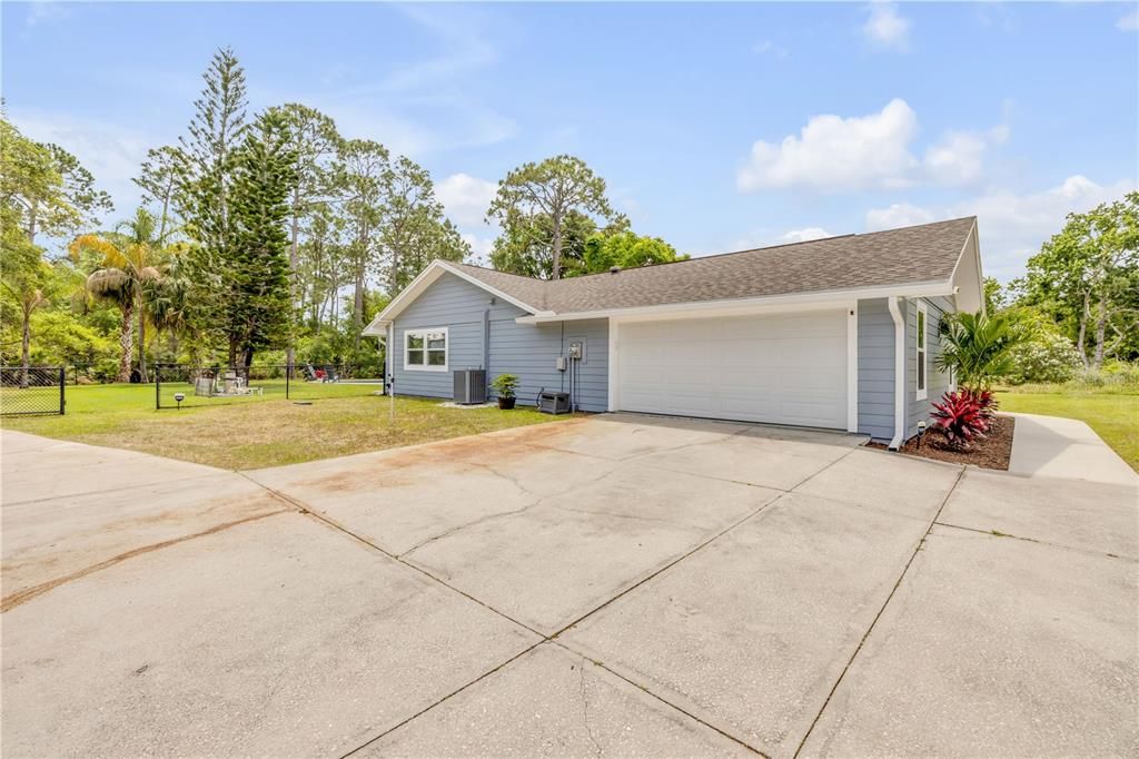 For Sale: $649,000 (4 beds, 2 baths, 2100 Square Feet)