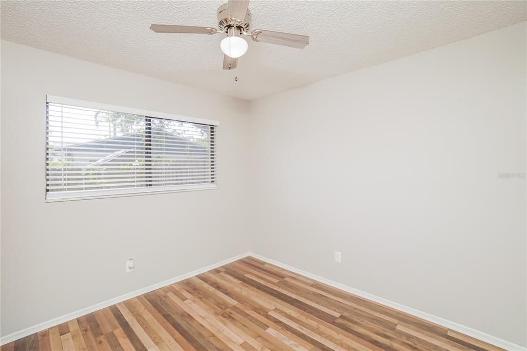 En Venta: $355,000 (3 camas, 2 baños, 1232 Pies cuadrados)