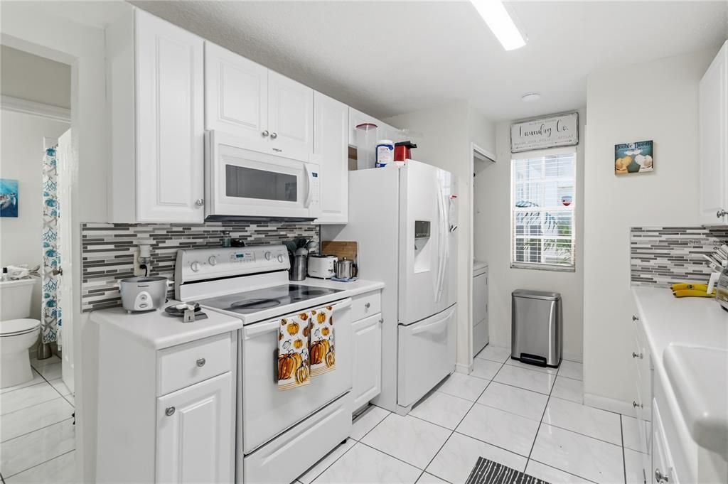 En Venta: $239,000 (3 camas, 2 baños, 1151 Pies cuadrados)