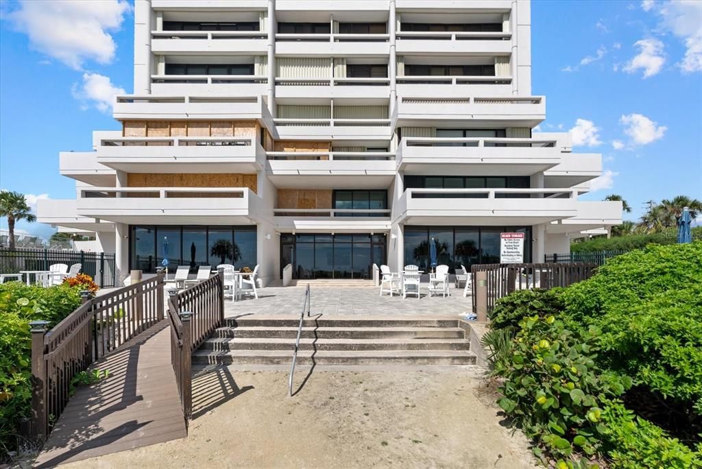 На продажу: $1,559,000 (2 спален, 2 ванн, 1187 Квадратных фут)