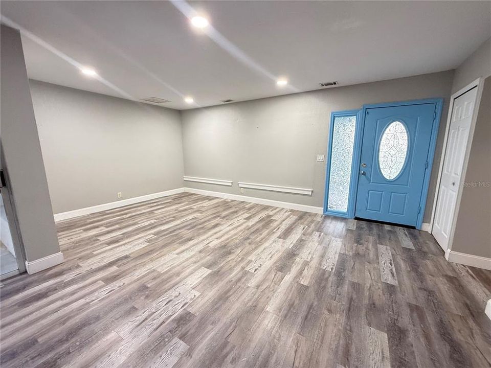 В аренду: $1,550 (2 спален, 1 ванн, 1100 Квадратных фут)