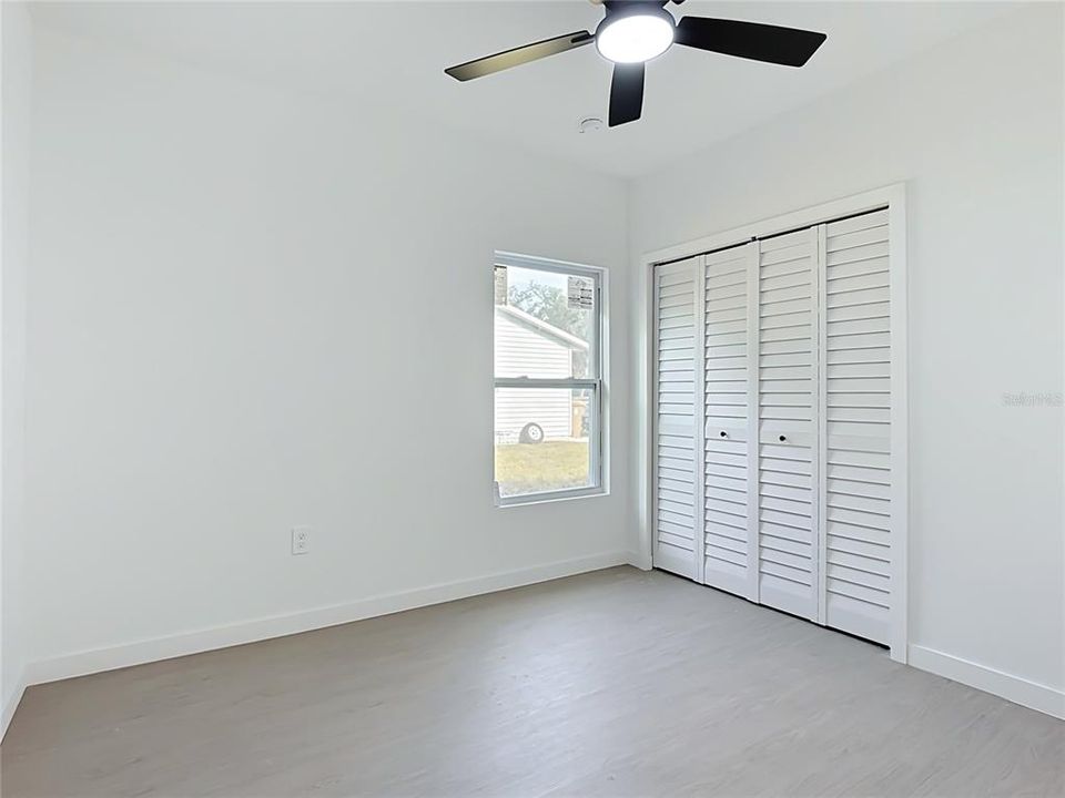 For Sale: $390,000 (3 beds, 2 baths, 1553 Square Feet)