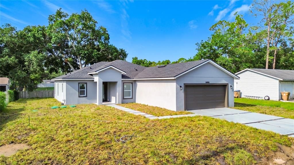 For Sale: $390,000 (3 beds, 2 baths, 1553 Square Feet)