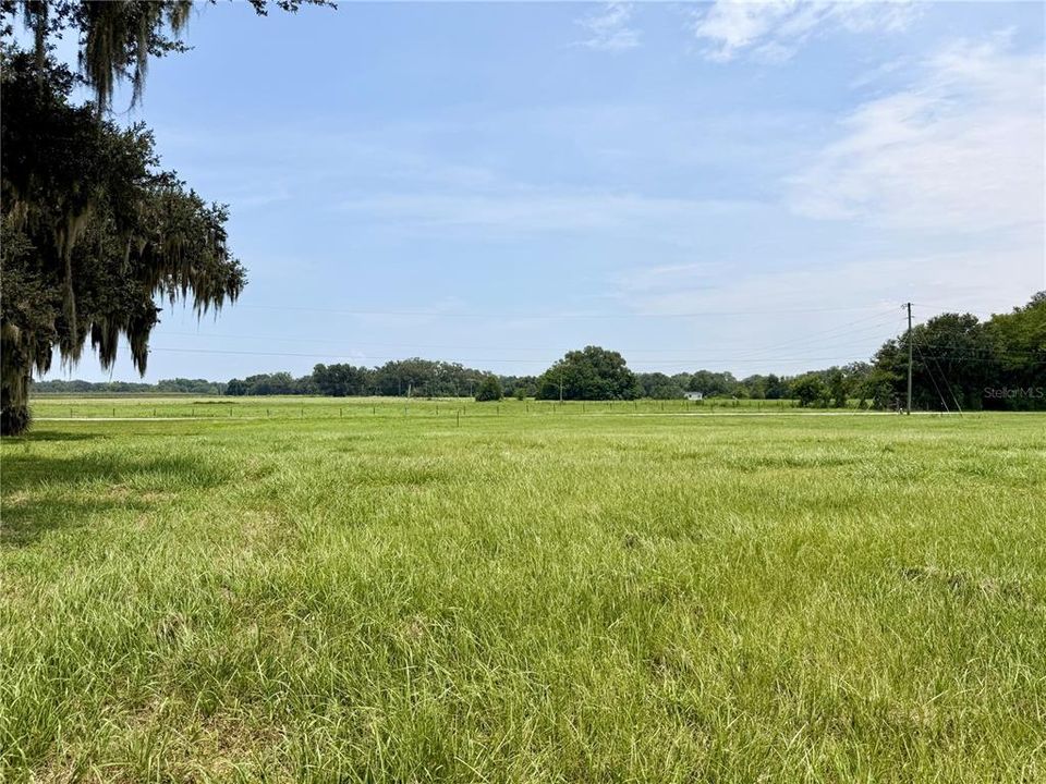 For Sale: $89,000 (1.06 acres)