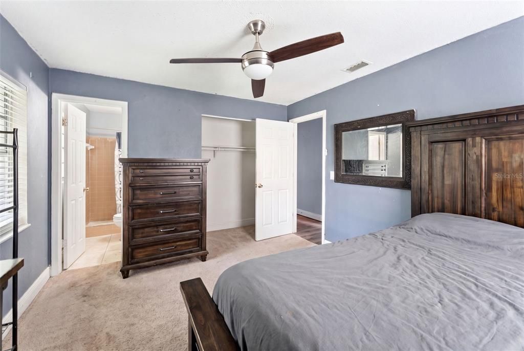 For Sale: $170,000 (4 beds, 2 baths, 1326 Square Feet)