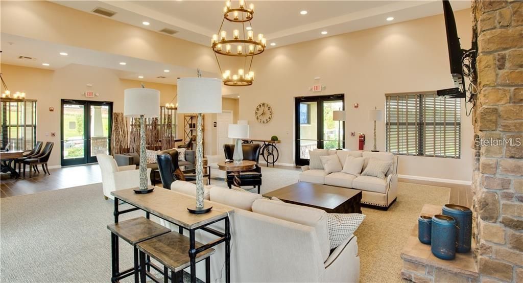 For Rent: $2,750 (4 beds, 2 baths, 1870 Square Feet)