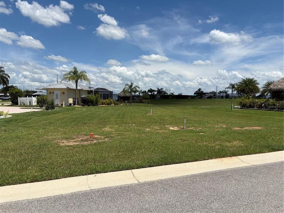 For Sale: $150,000 (0.09 acres)
