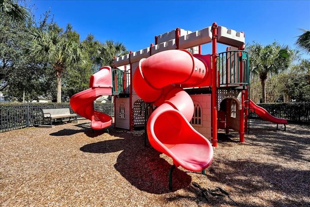 На продажу: $399,000 (3 спален, 3 ванн, 1440 Квадратных фут)