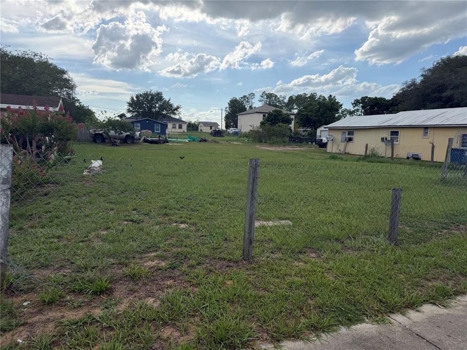 Vendido Recientemente: $29,500 (0.17 acres)