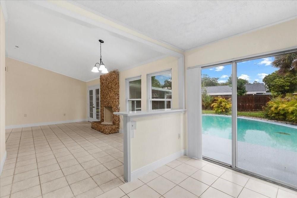 For Sale: $438,000 (4 beds, 2 baths, 1510 Square Feet)