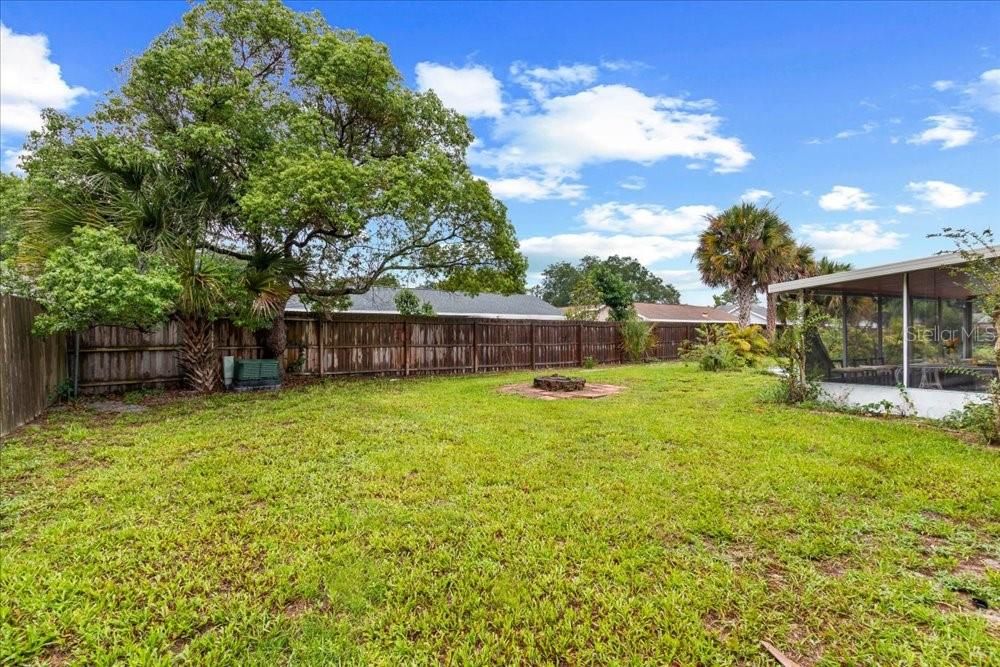 For Sale: $438,000 (4 beds, 2 baths, 1510 Square Feet)