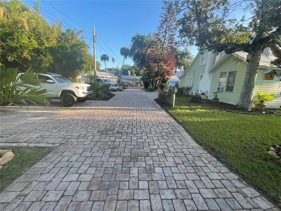 For Sale: $1,495,000 (9 beds, 0 baths, 4000 Square Feet)