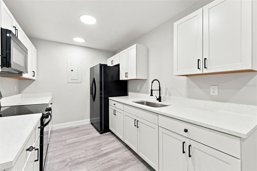 En Venta: $259,800 (3 camas, 2 baños, 1175 Pies cuadrados)