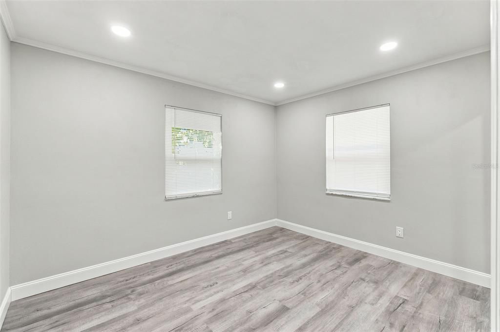 En Venta: $259,800 (3 camas, 2 baños, 1175 Pies cuadrados)