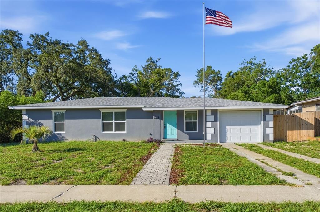En Venta: $259,800 (3 camas, 2 baños, 1175 Pies cuadrados)