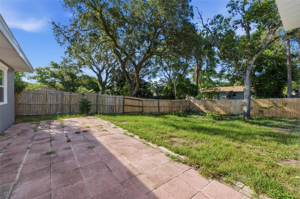 En Venta: $259,800 (3 camas, 2 baños, 1175 Pies cuadrados)