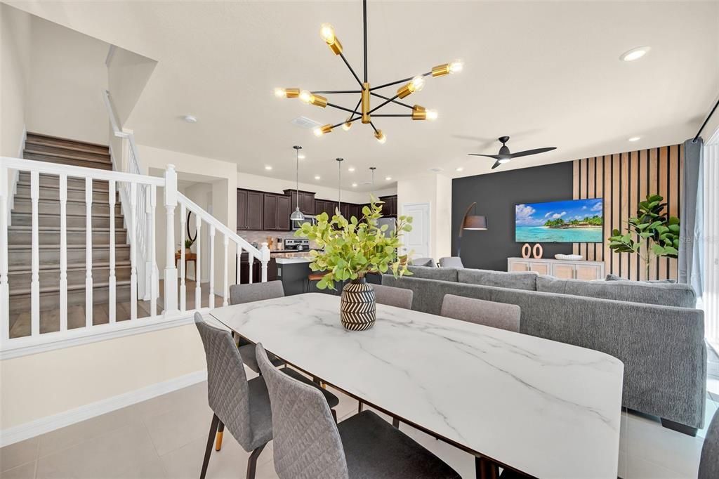 For Sale: $499,000 (5 beds, 4 baths, 2293 Square Feet)