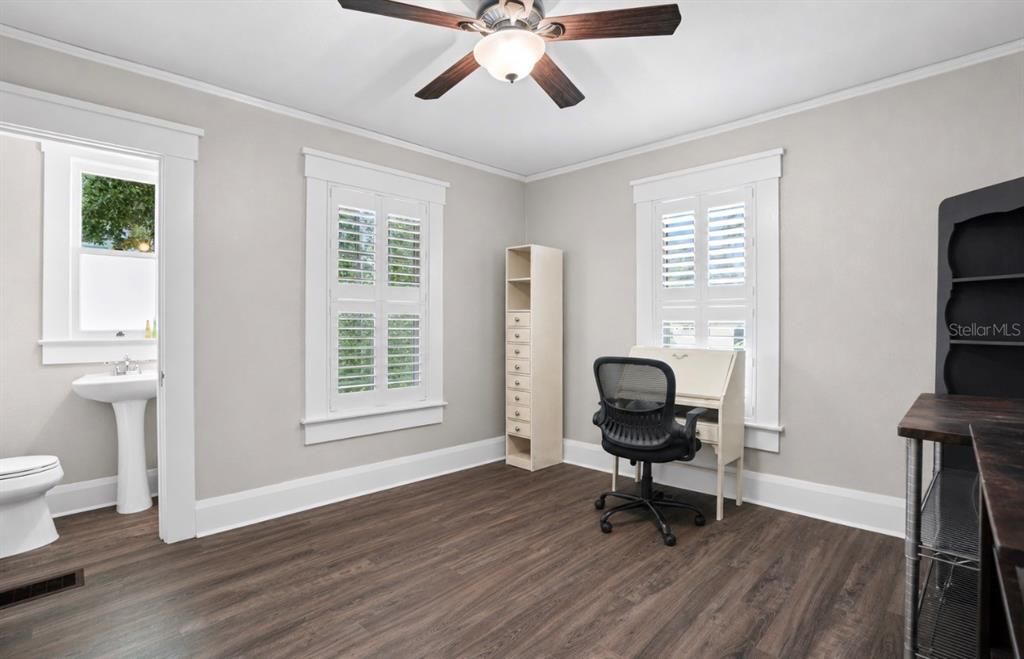 For Sale: $1,650,000 (4 beds, 3 baths, 2212 Square Feet)