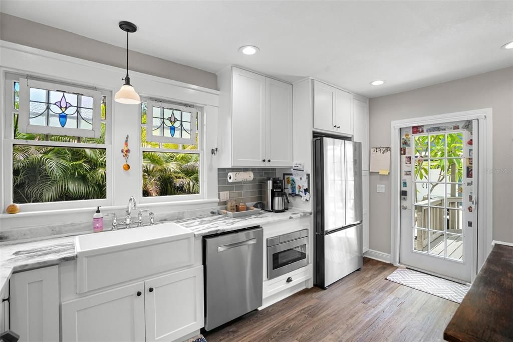 For Sale: $1,650,000 (4 beds, 3 baths, 2212 Square Feet)