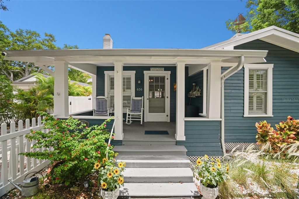 For Sale: $1,650,000 (4 beds, 3 baths, 2212 Square Feet)