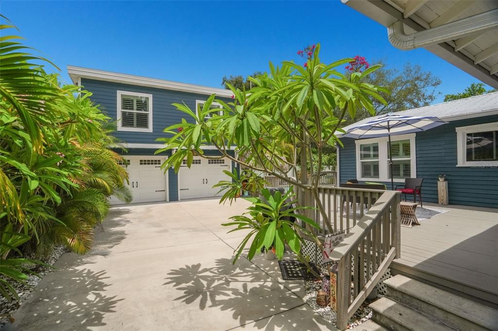 For Sale: $1,650,000 (4 beds, 3 baths, 2212 Square Feet)