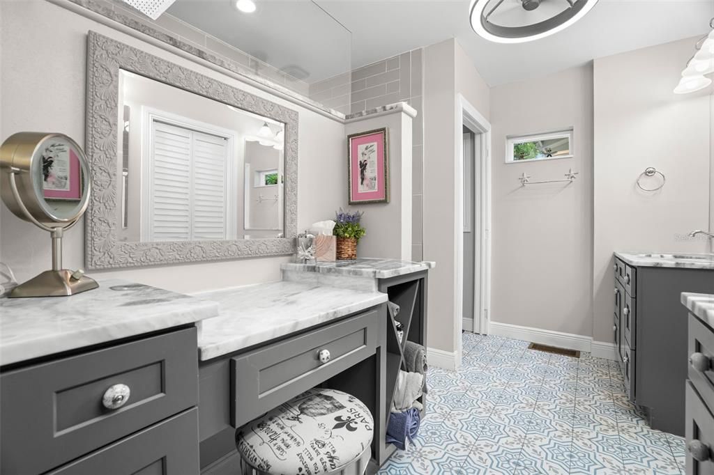 For Sale: $1,650,000 (4 beds, 3 baths, 2212 Square Feet)