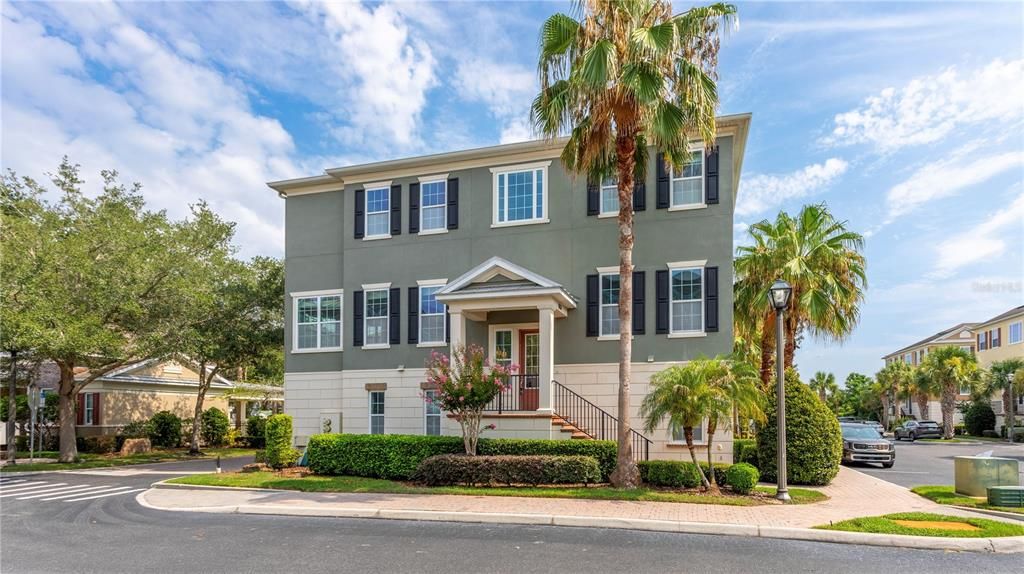 For Sale: $450,000 (4 beds, 3 baths, 2282 Square Feet)