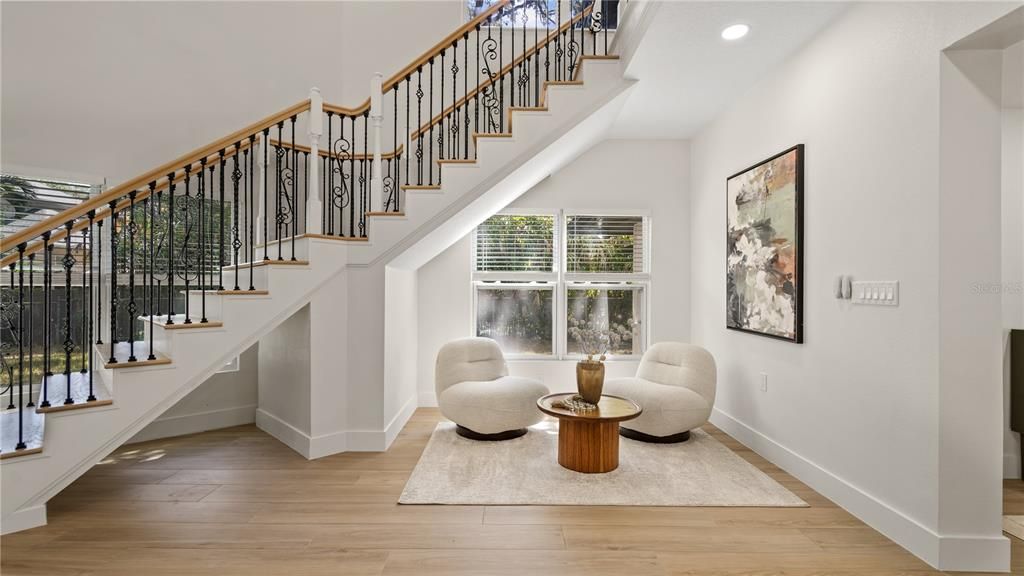 En Venta: $2,349,990 (5 camas, 5 baños, 4717 Pies cuadrados)