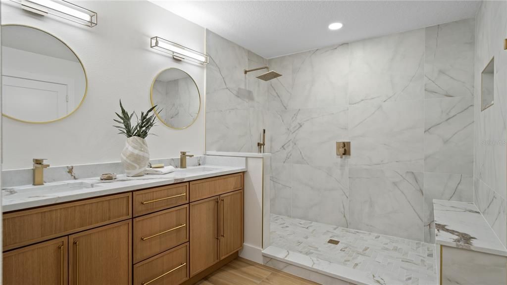 En Venta: $2,349,990 (5 camas, 5 baños, 4717 Pies cuadrados)