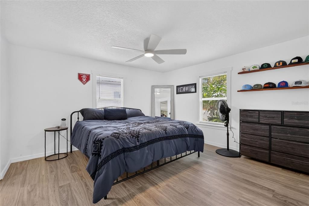 For Sale: $339,000 (3 beds, 2 baths, 1568 Square Feet)