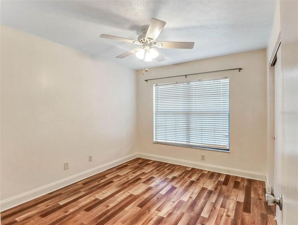 For Sale: $475,000 (3 beds, 2 baths, 1691 Square Feet)