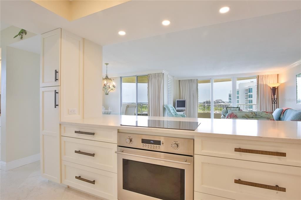 For Rent: $11,000 (2 beds, 2 baths, 1602 Square Feet)