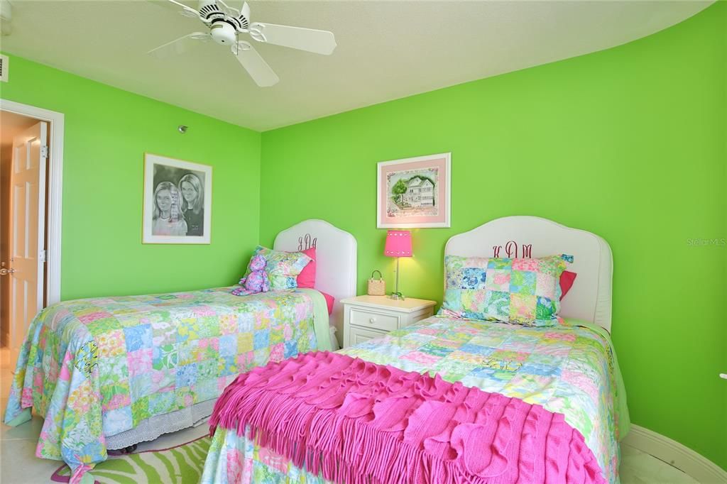 For Rent: $11,000 (2 beds, 2 baths, 1602 Square Feet)